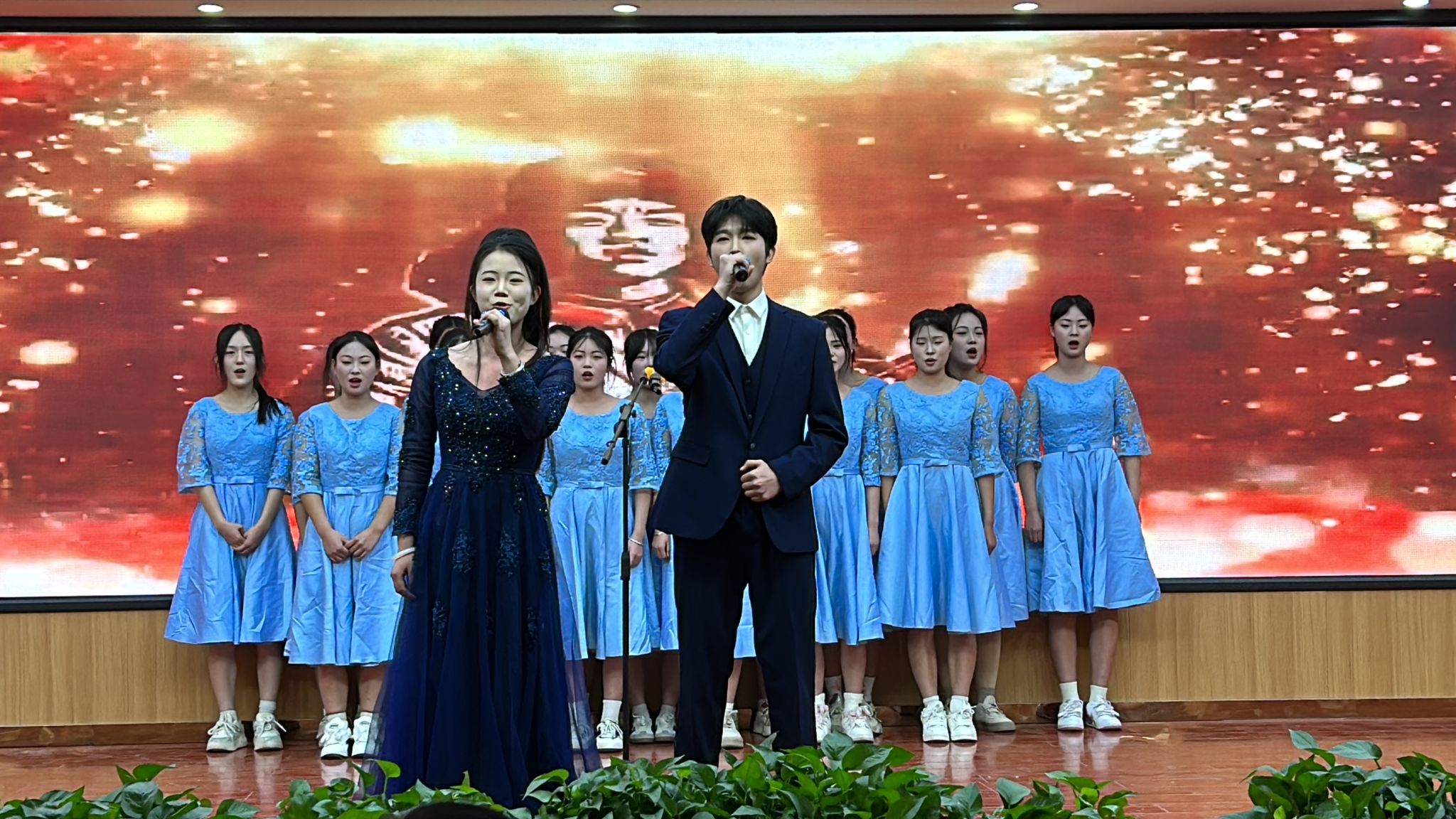 书香新时代‘典’亮新征程——我校举办经典诵读比赛