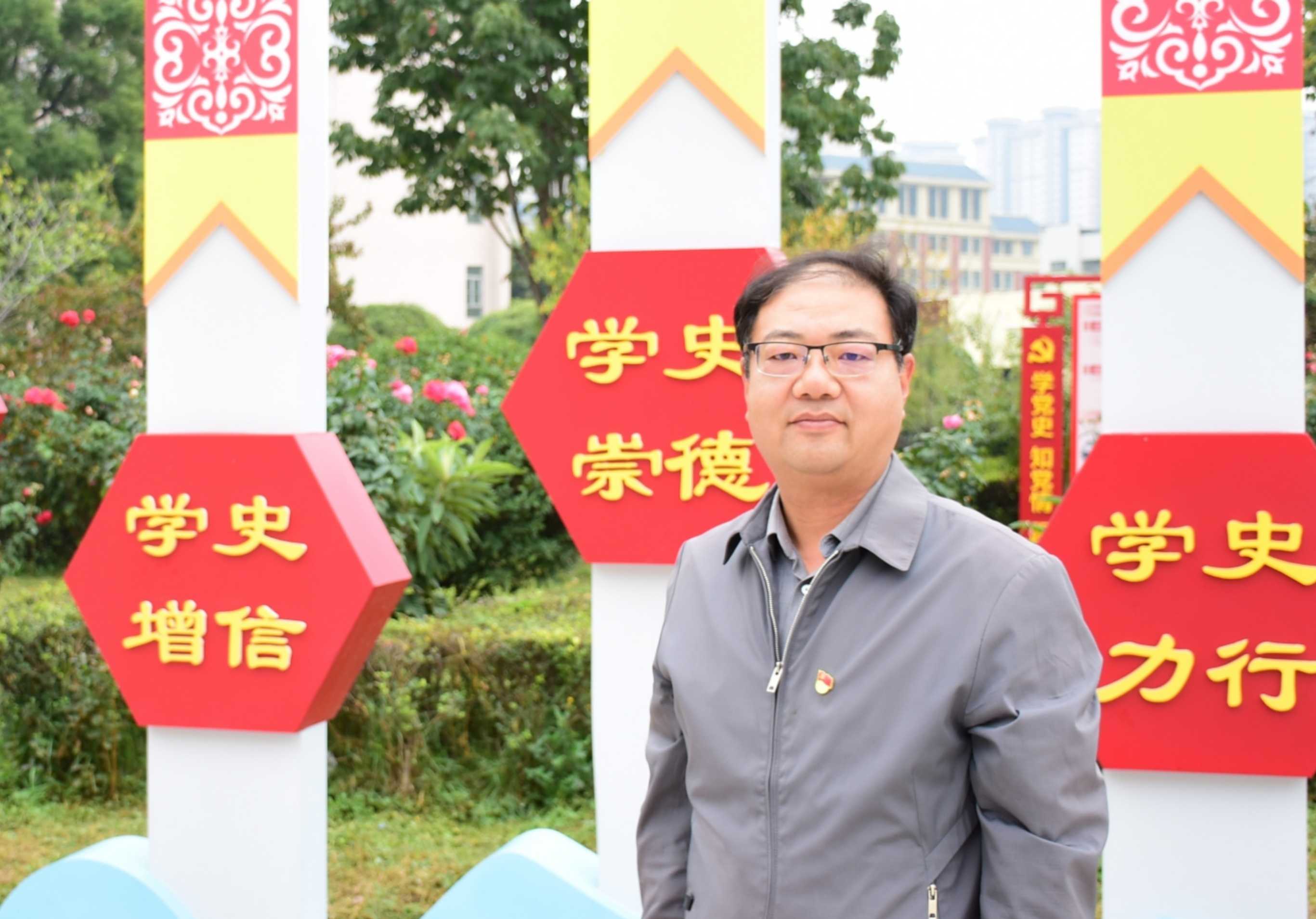 5基建处主任姚万鹏_副本.jpg 5基建处主任姚万鹏_副本.jpg