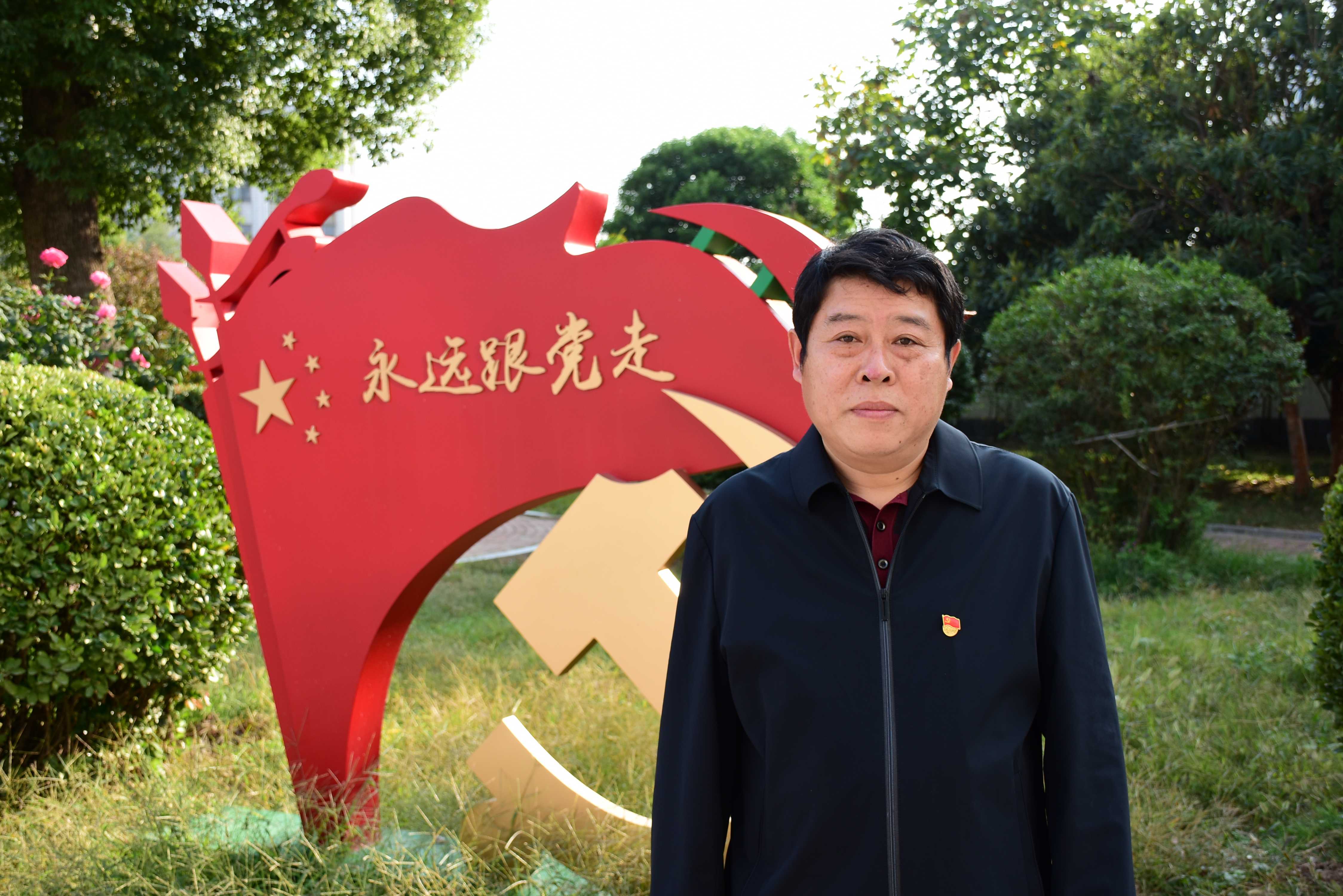 食品工程系主任文向前_副本.jpg 食品工程系主任文向前_副本.jpg