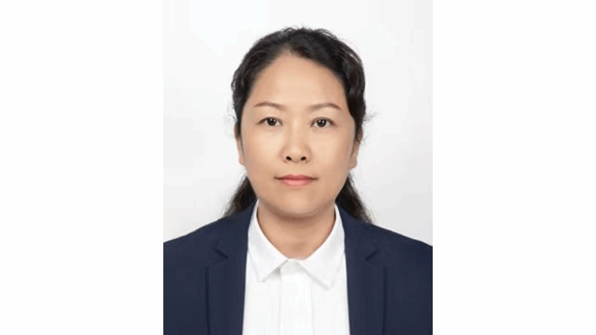 胡晓丽-副高级讲师、公共教研部主任
