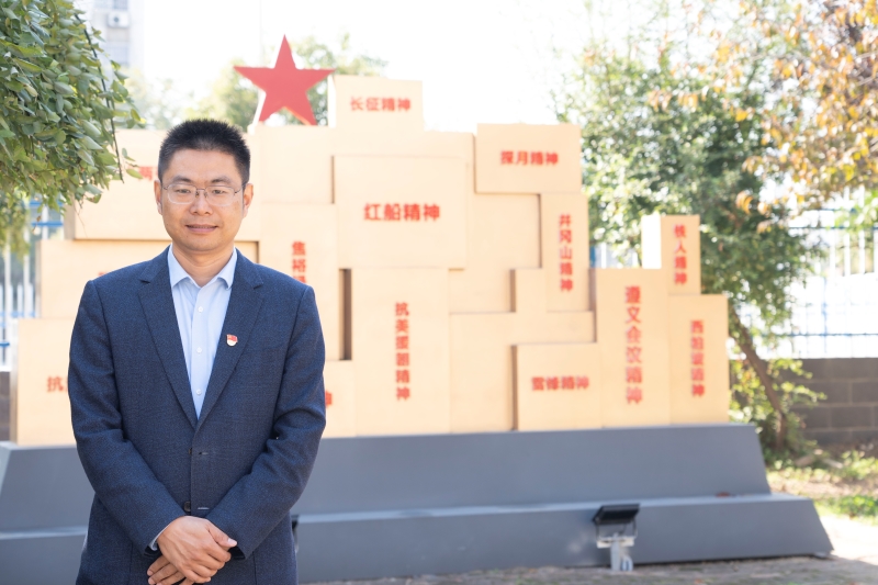 行政支部李公昕.jpg 行政支部李公昕.jpg