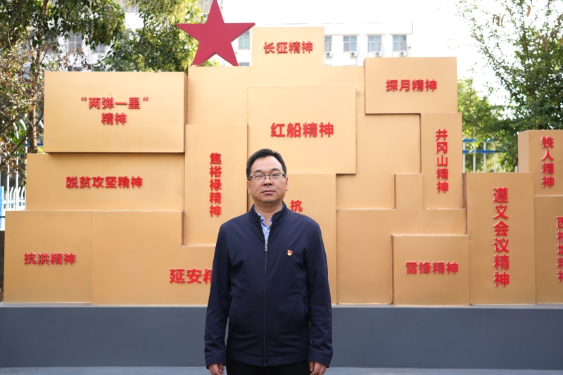 教管支部梁玉建.JPG 教管支部梁玉建.JPG